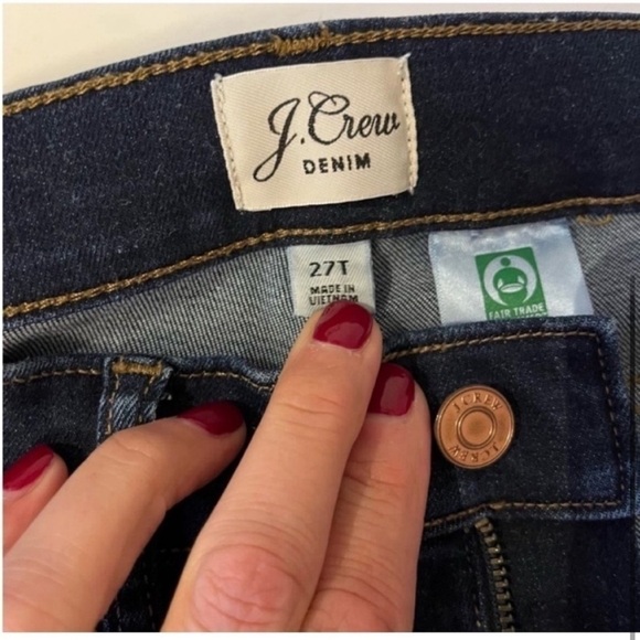 J Crew 9" HIGH RISE toothpick jean in Point Lake wash Sz 27 - Picture 9 of 9